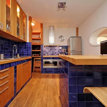 Piscinula Apartamento