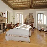 Piscinula - Charming In Trastevere