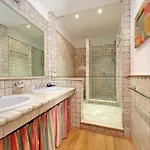 Piscinula - Charming In Trastevere